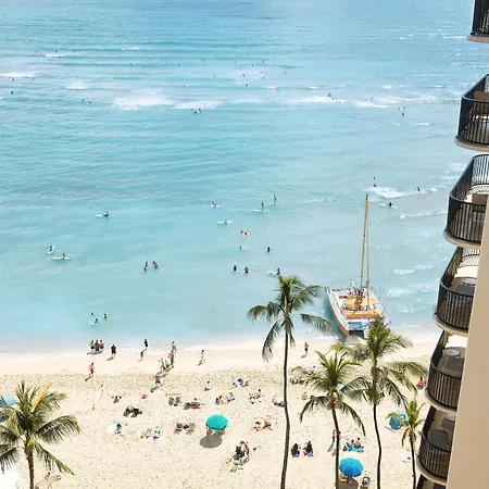 Outrigger Waikiki Beach Resort-3